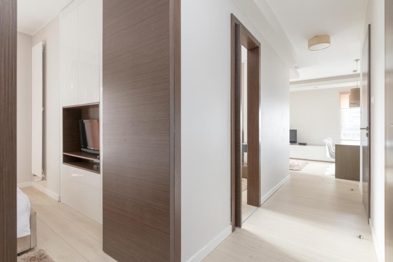 Grzybowska Platinum Apartment Tower A Varsovie Extérieur photo